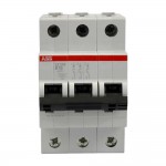 Автоматический выключатель ABB SZ203-B16 ( 2CDS253025R0165 ) Автоматический выключатель ABB SZ203-B16 ( 2CDS253025R0165 )