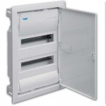 Бокс пластиковый Hager Volta на 24 модулей внутренний с металлическими дверками ( VU24UA )