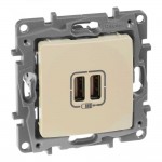 Розетка Etika слонова кістка USB 2-на ( 672394 )