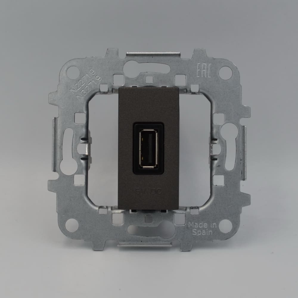 Розетка Zenit антрацит USB 1 мод. 750мА ( 2CLA218500N1801 )​
