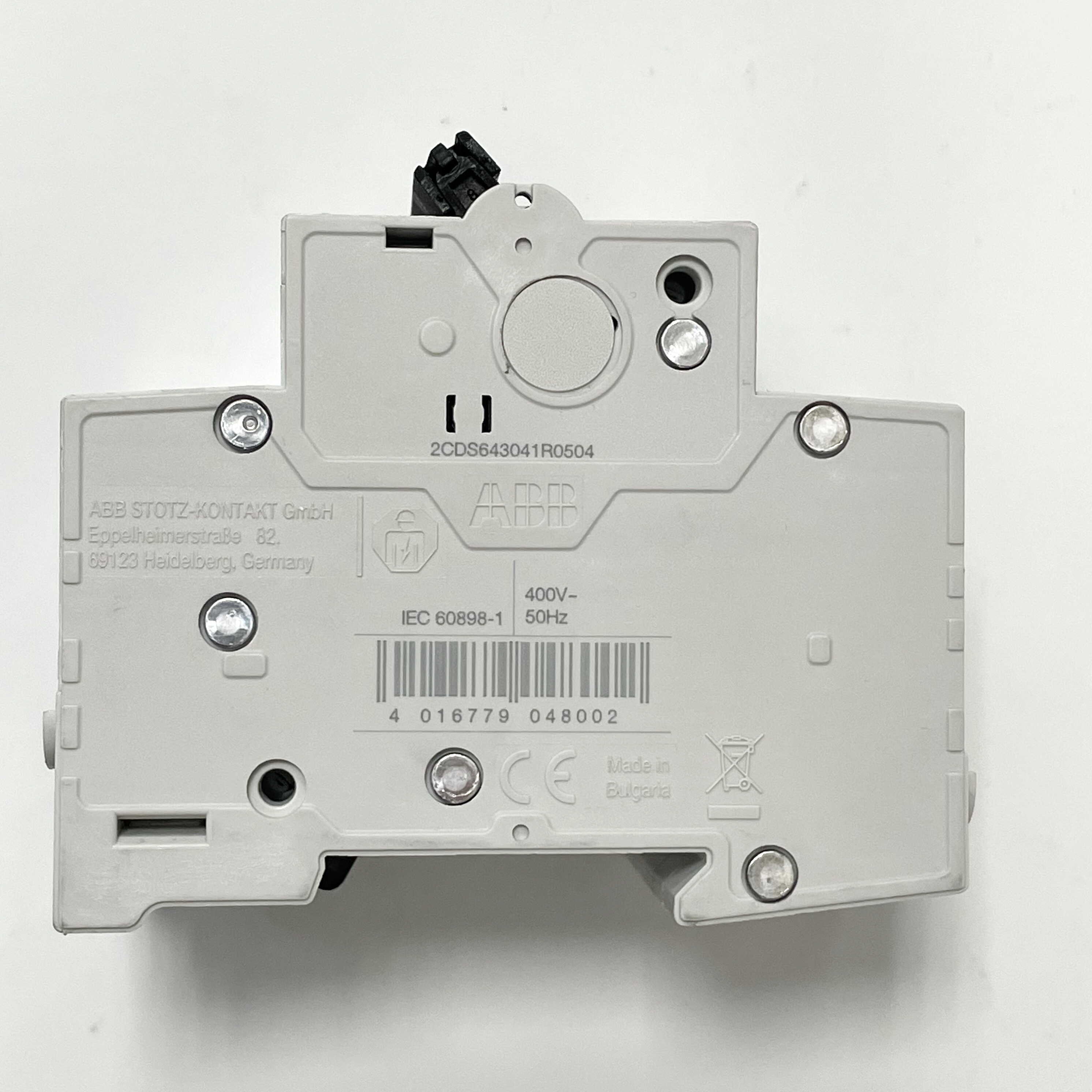 Автоматический выключатель ABB basic M 3P C50 ( 2CDS643041R0504 )