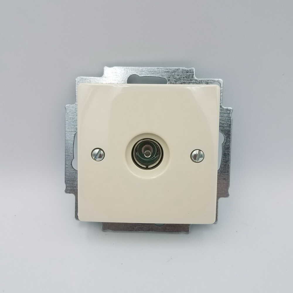 Розетка ABB basic55 cлонова кість TV ( 2CKA001724A4280 ) Розетка ABB basic55 cлонова кість TV ( 2CKA001724A4280 )