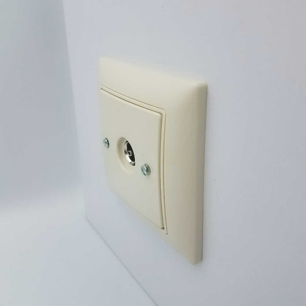 Розетка ABB basic55 cлонова кість TV ( 2CKA001724A4280 ) Розетка ABB basic55 cлонова кість TV ( 2CKA001724A4280 )
