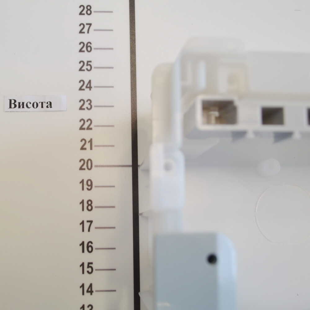 Бокс пластиковый АББ Mistral на 12 модулей внутренний с клеммой ( 1SLM004101A1203 ) Бокс пластиковый АББ Mistral на 12 модулей внутренний с клеммой ( 1SLM004101A1203 )