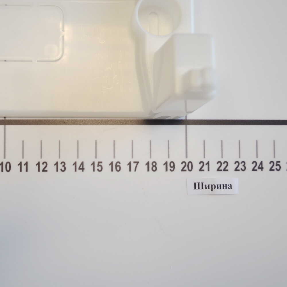 Бокс пластиковый АББ Mistral на 8 модулей внешний ( 1SPE007717F0321 )