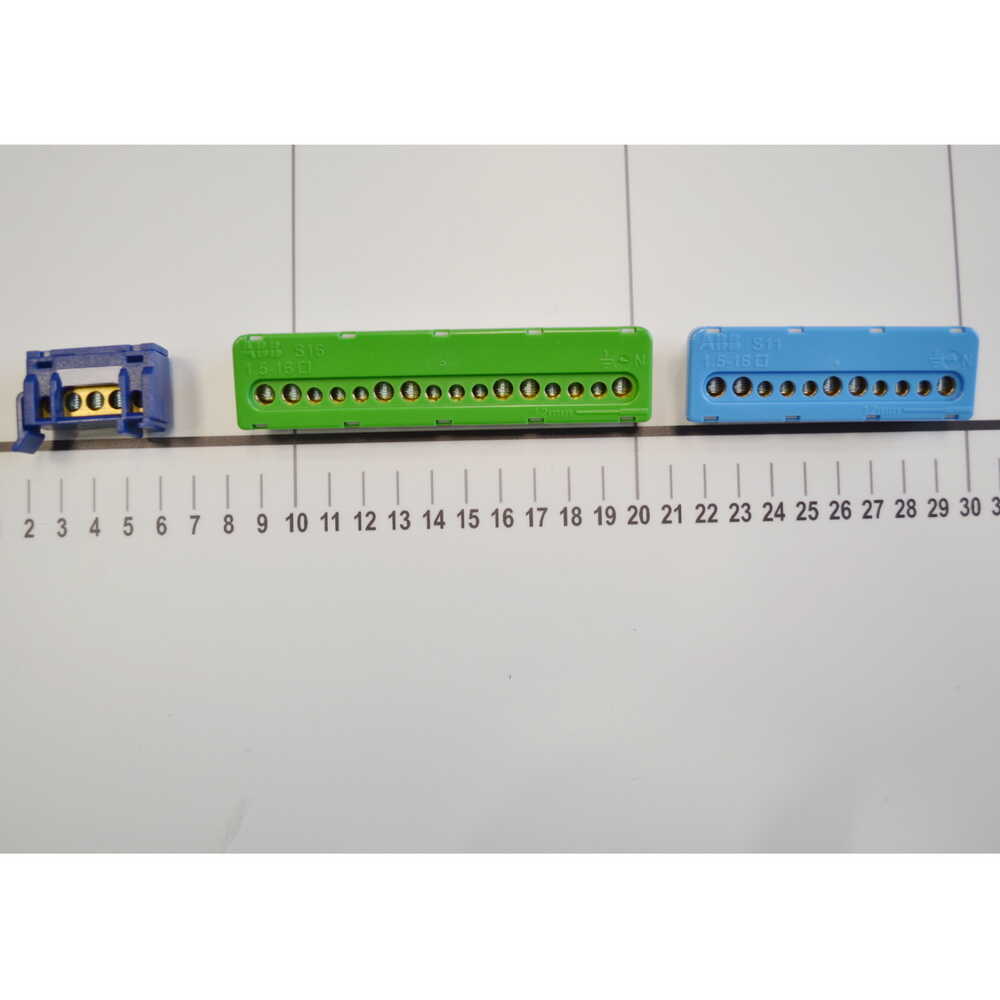 Бокс пластиковый AББ UK612E2 на 12 модулей внутренний с клеммами  ( 2CPX077840R9999 )