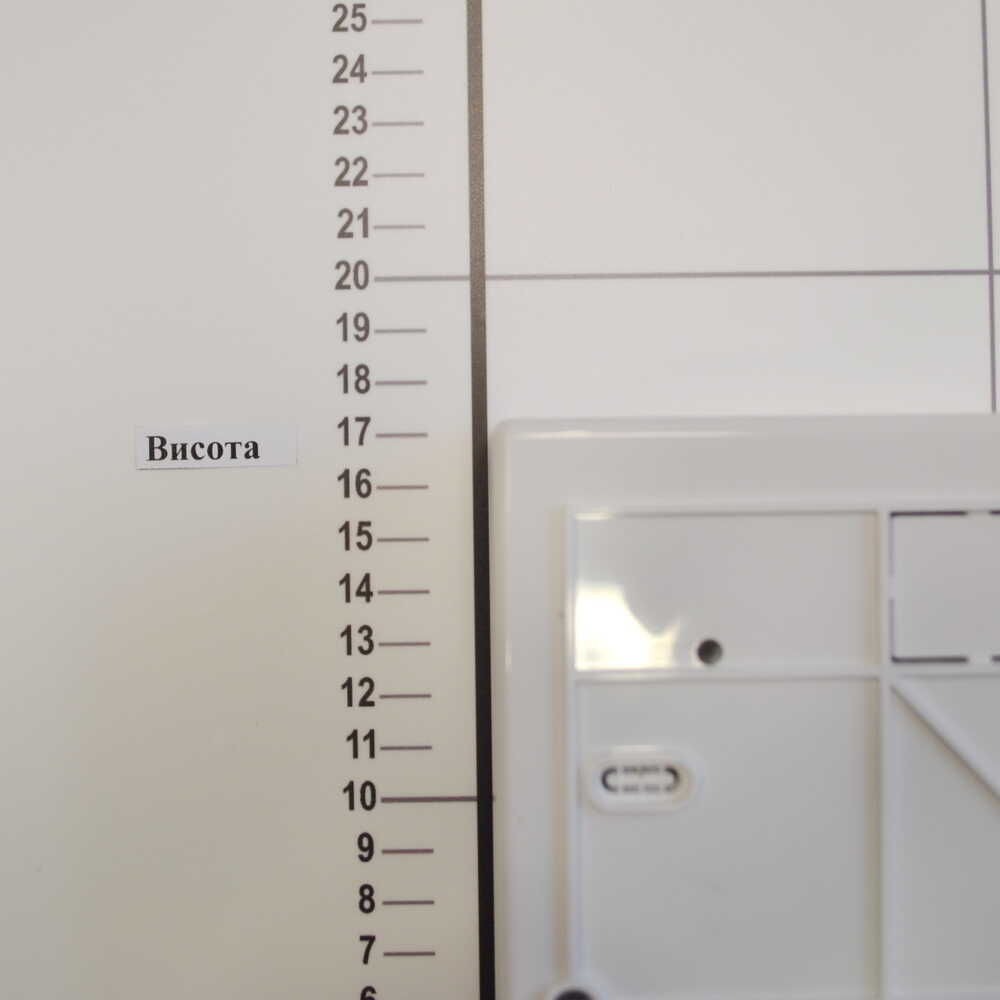 Бокс пластиковый NILSON quantum на 4 модули внешний ( 32881004 )