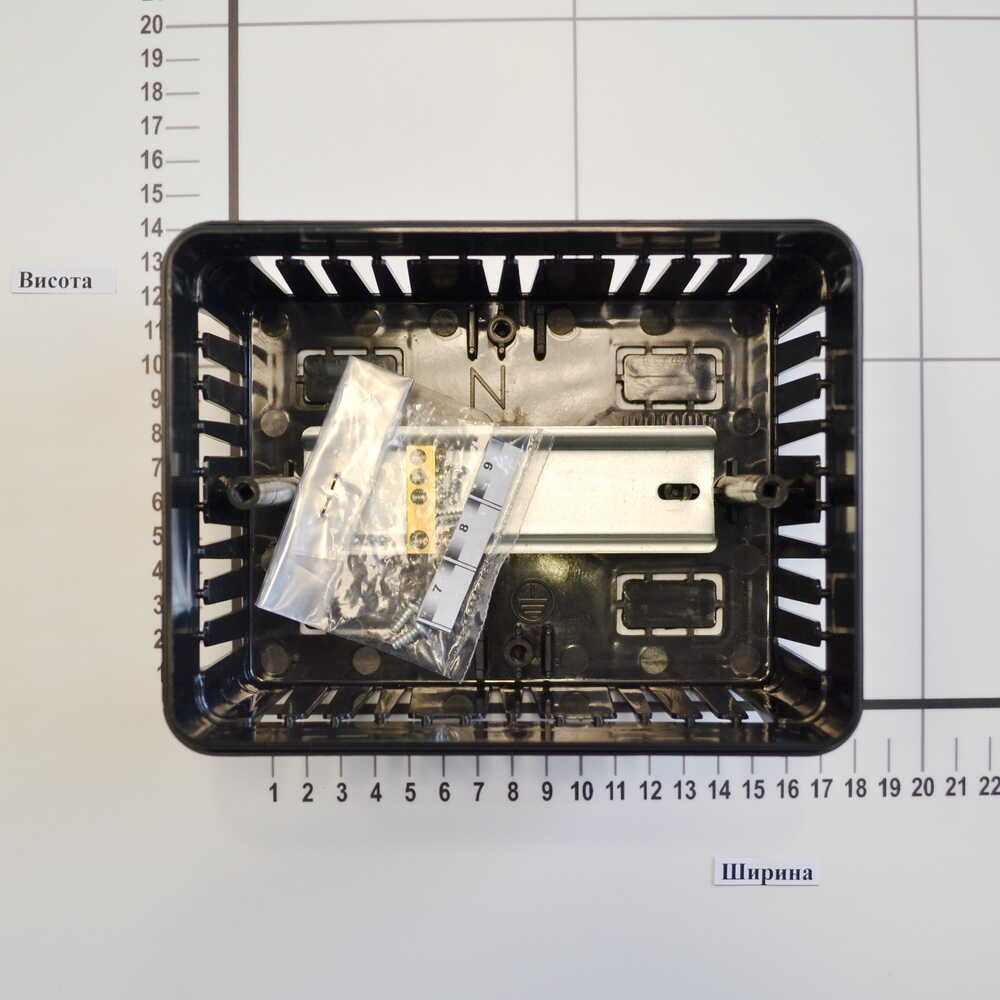 Бокс пластиковый VIOLUX на 6 модулей внутренний ( 900022 )