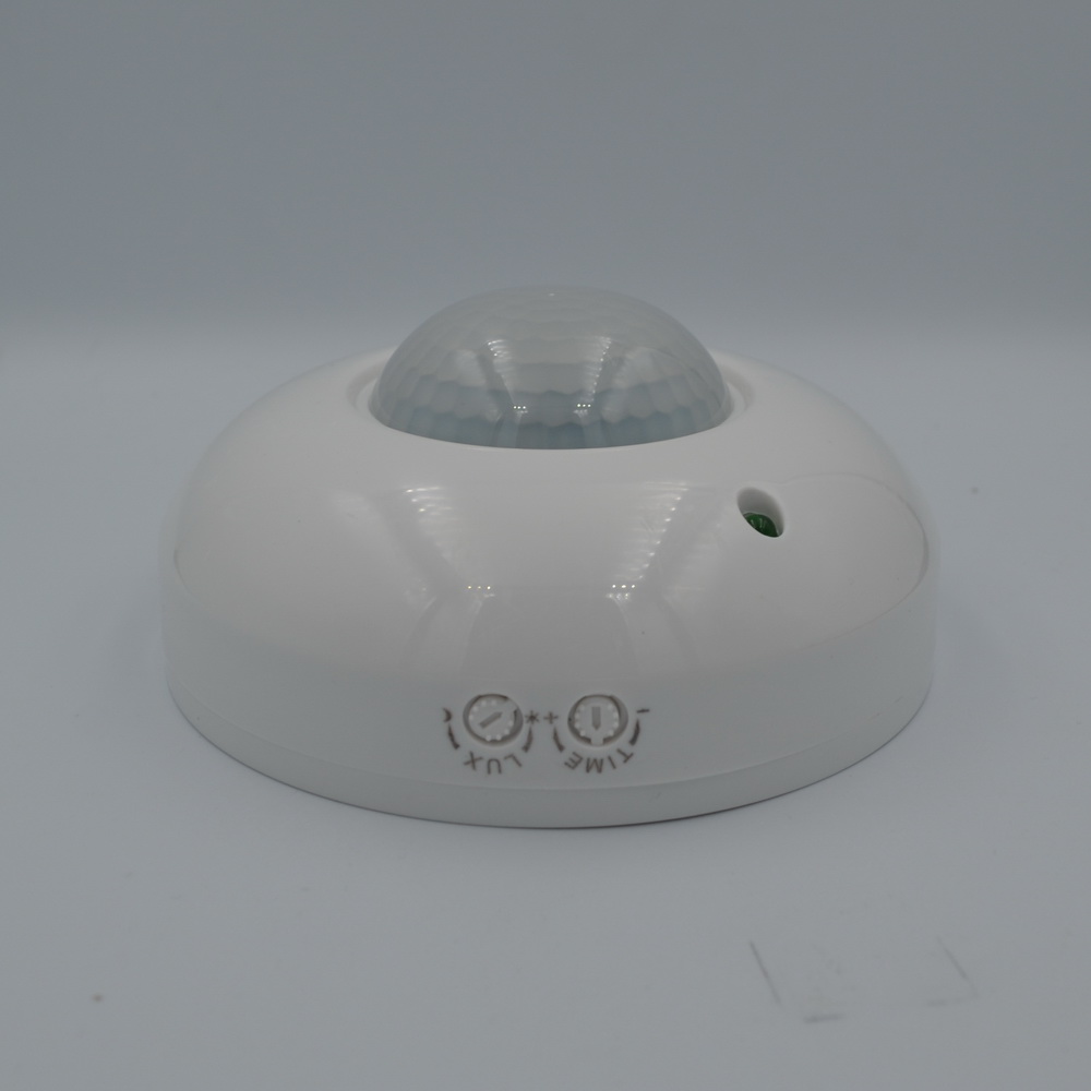Датчик руху Violux VS01 6м 360 білий IP20 ( 950103 )