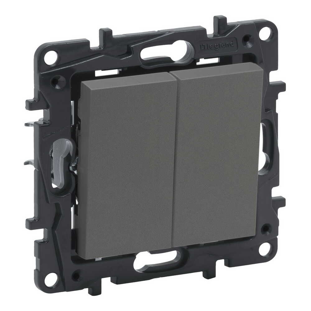 Вимикач Niloe Step сталь 2-кл ( 863405 ) Вимикач Niloe Step сталь 2-кл ( 863405 )