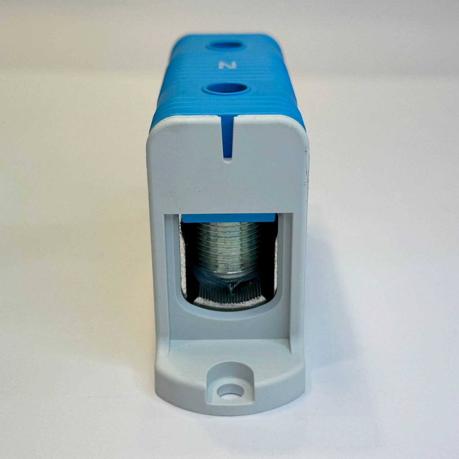 Клеммник на DIN-рейку 1P 425А 1х35-240 мм² синий Промфактор ( FT1240N ) Клеммник на DIN-рейку 1P 425А 1х35-240 мм² синий Промфактор ( FT1240N )