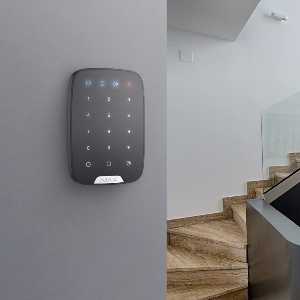 Клавіатура Ajax KeyPad Plus біла ( 26078.83.WH1 )