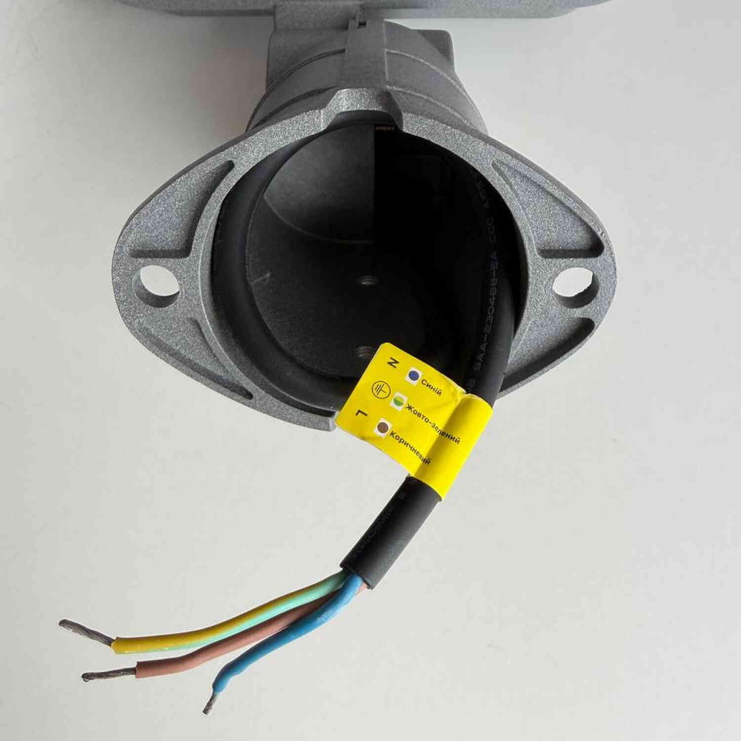 Светильник уличный VIOLUX CONCORD 150W 19500Lm 5000К IP65 ( 430352 ) Светильник уличный VIOLUX CONCORD 150W 19500Lm 5000К IP65 ( 430352 )