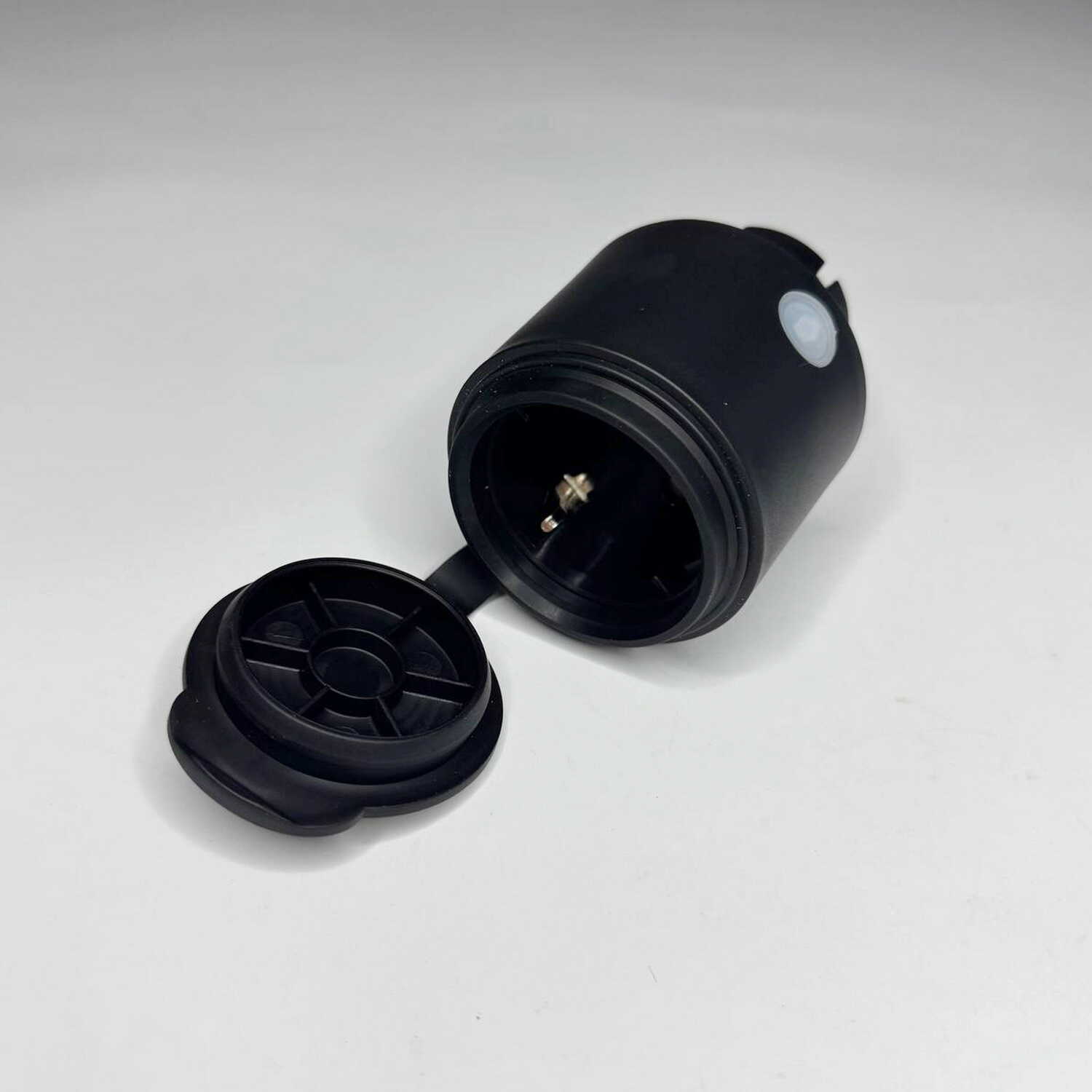 Розетка SMART WPB-16A з енерго-моніторингом UEC ( SM-WPB-EM-16A ) Розетка SMART WPB-16A з енерго-моніторингом UEC ( SM-WPB-EM-16A )