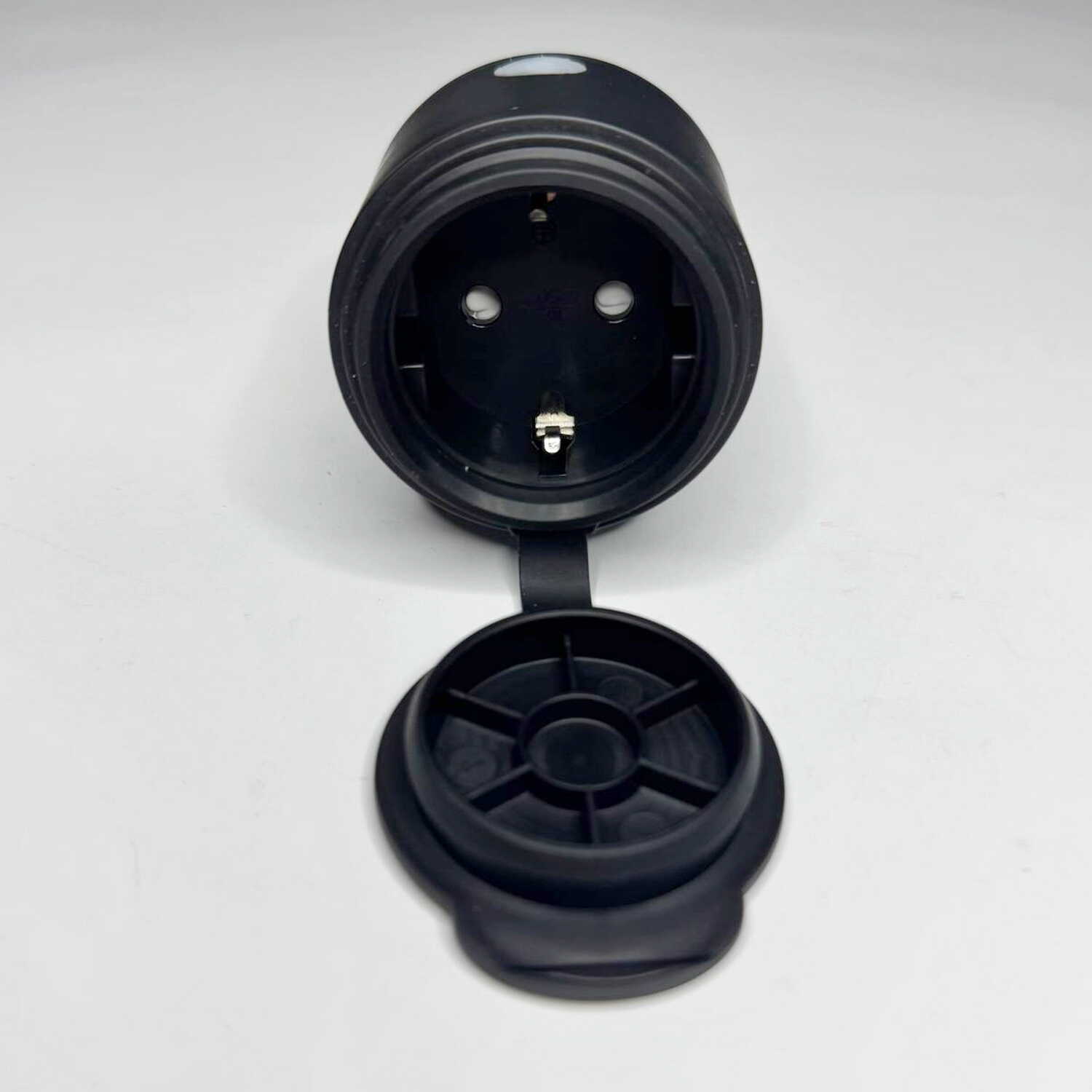 Розетка SMART WPB-16A з енерго-моніторингом UEC ( SM-WPB-EM-16A ) Розетка SMART WPB-16A з енерго-моніторингом UEC ( SM-WPB-EM-16A )