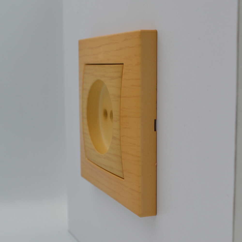 Розетка ELBI ZENA Woodline клен 1-на без заземлення без рамки ( 609-012700-215 )