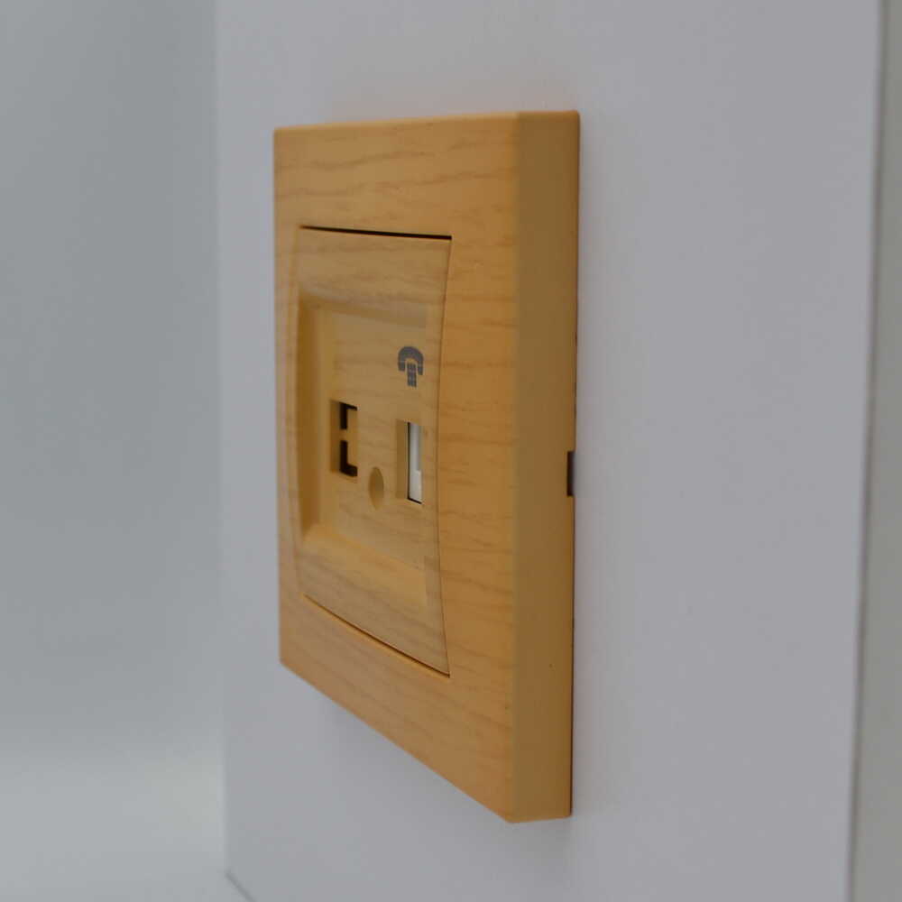 Розетка ELBI ZENA Woodline клен 1-на телефонна без рамки ( 609-012700-221 )