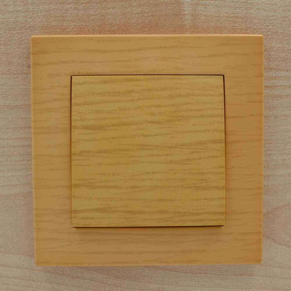 Вимикач ELBI ZENA Woodline клен 1кл без рамки ( 609-012700-200 )