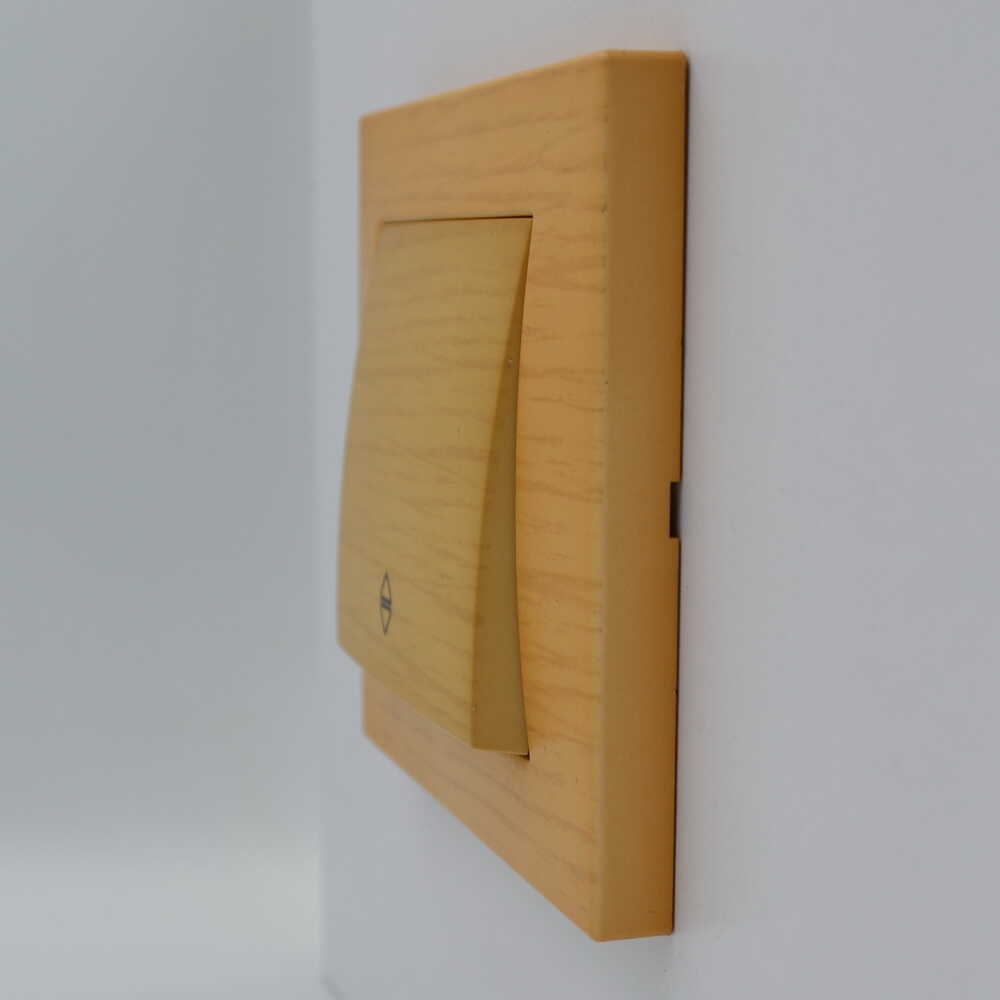 Вимикач ELBI ZENA Woodline клен 1кл прохідний без рамки ( 609-012700-209 )